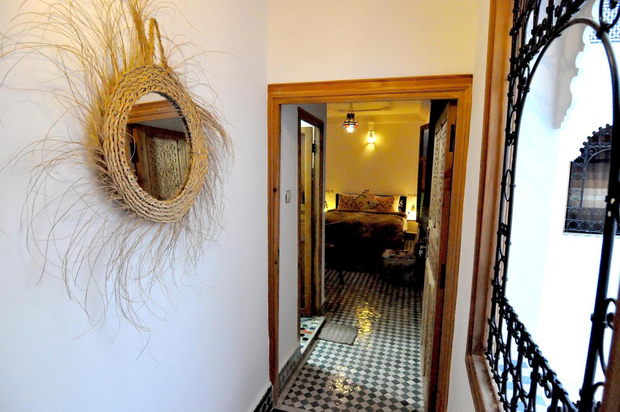 Riad Tafoukt Fez Esterno foto