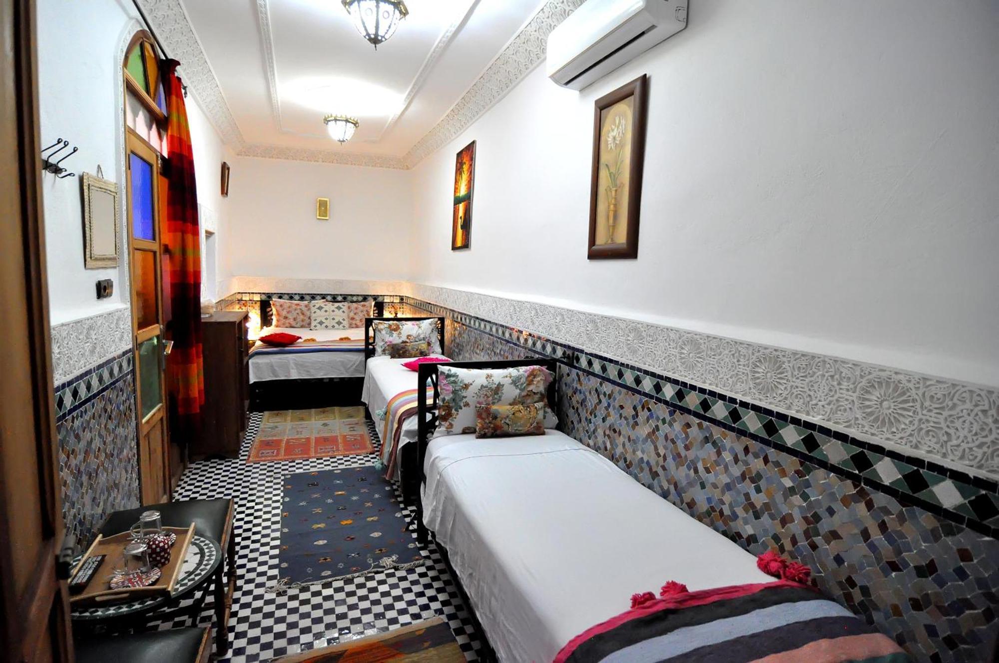 Riad Tafoukt Fez Esterno foto