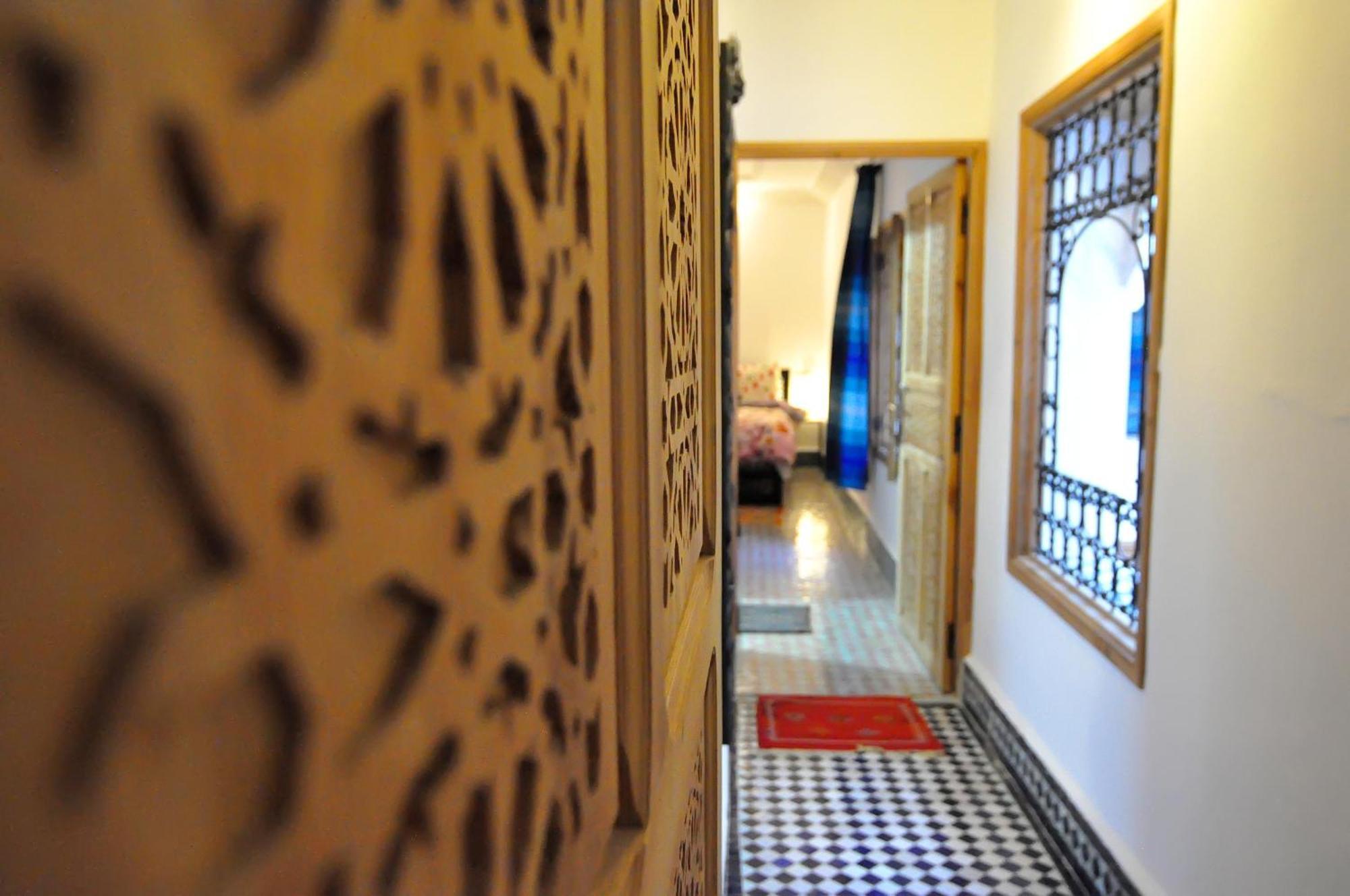 Riad Tafoukt Fez Esterno foto